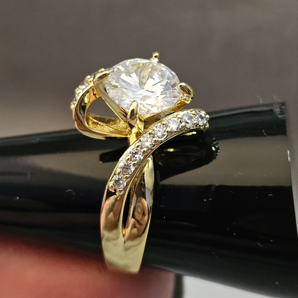Charter Club Gold Plate Crystal Bypass Ring Size‎ 9